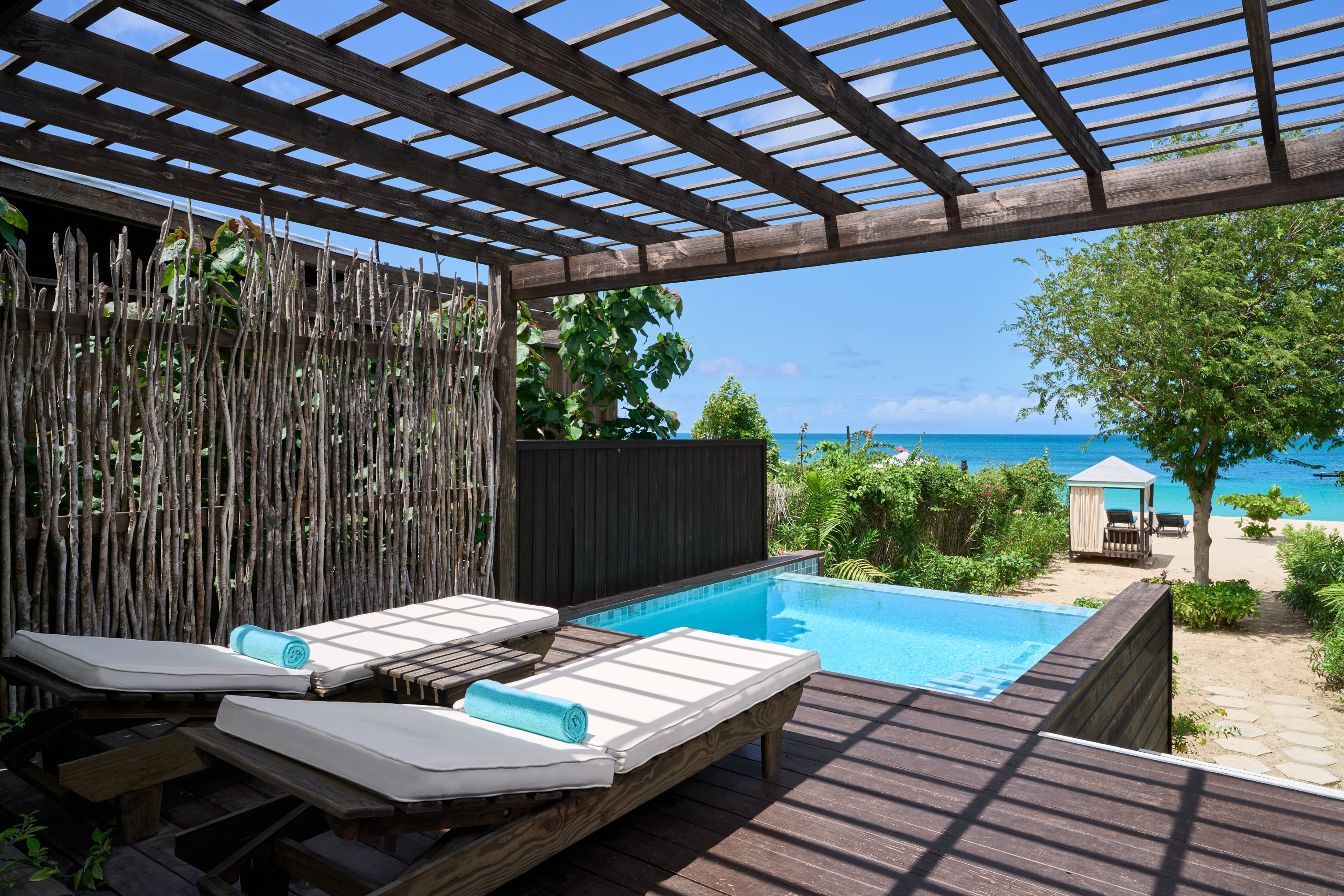 00 Keyonna Beach Beachfront Pool Sanctuary signature